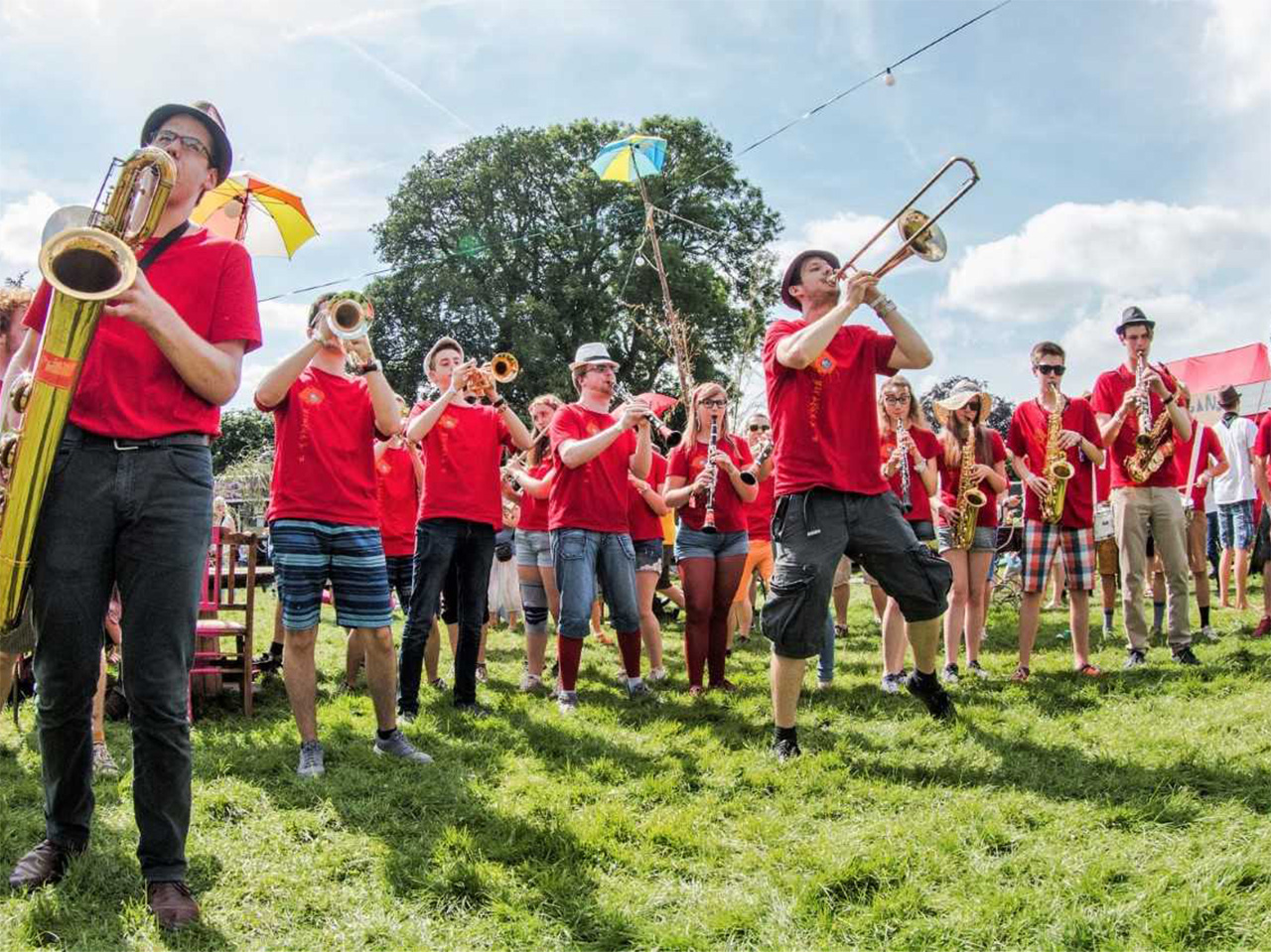 Tournai-Jazz-fanfare-toi-meme-01