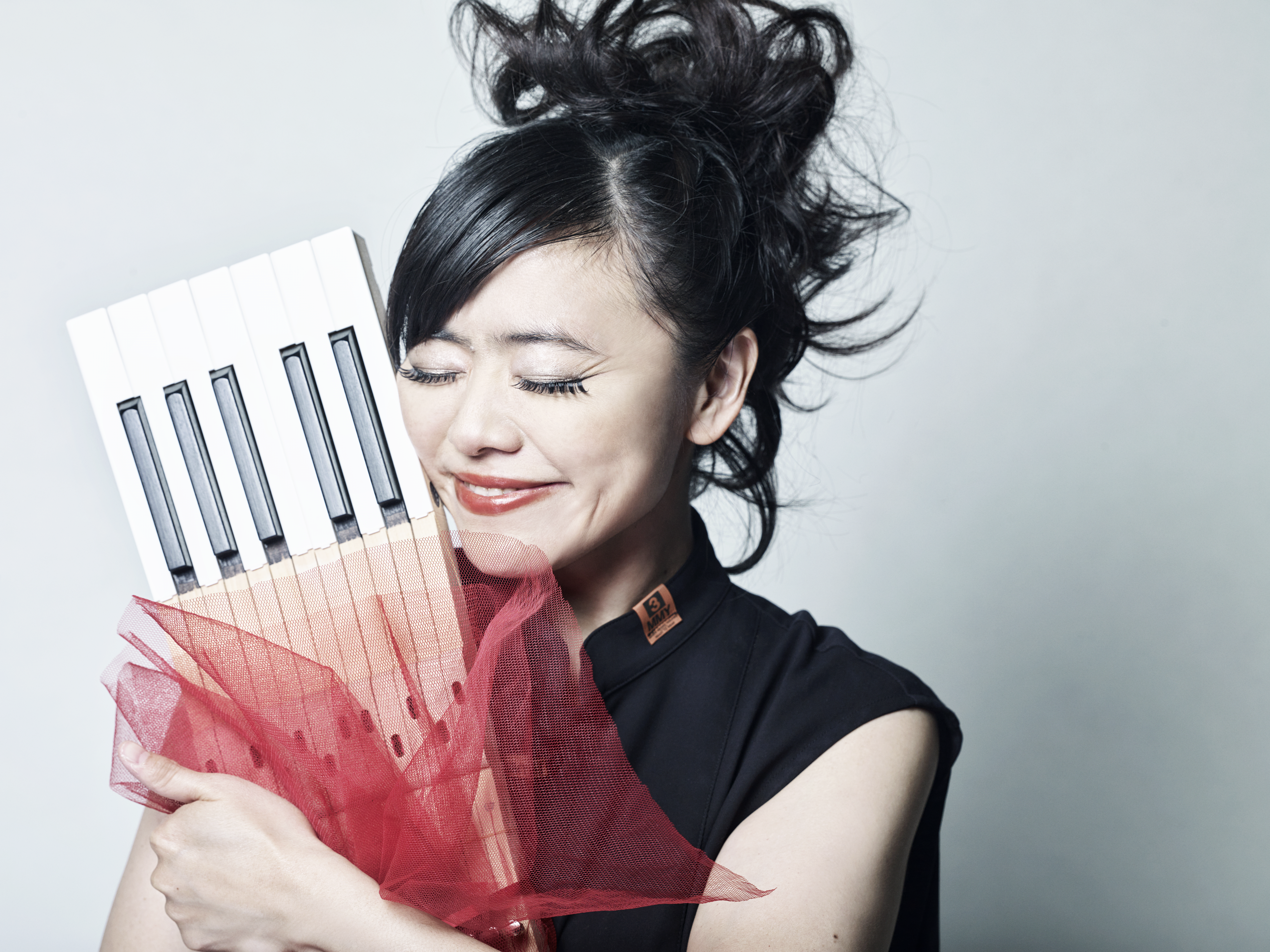 8_Hiromi_Hi-Res_photocredit_Mari_Amita
